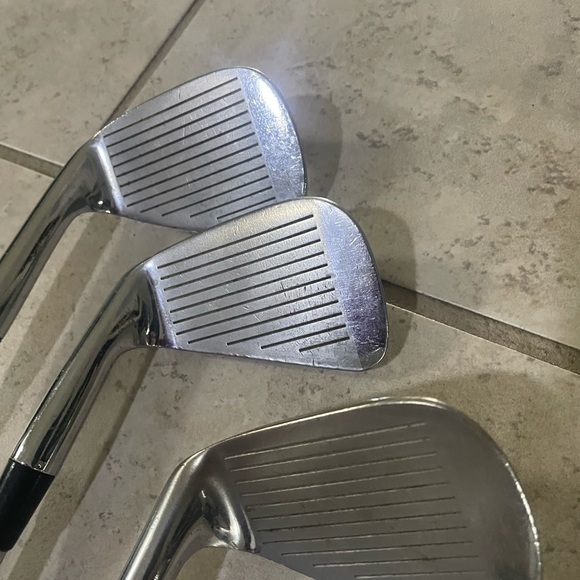 Wilson Jerry Pate Personal Irons Series - Picture 2 of 15